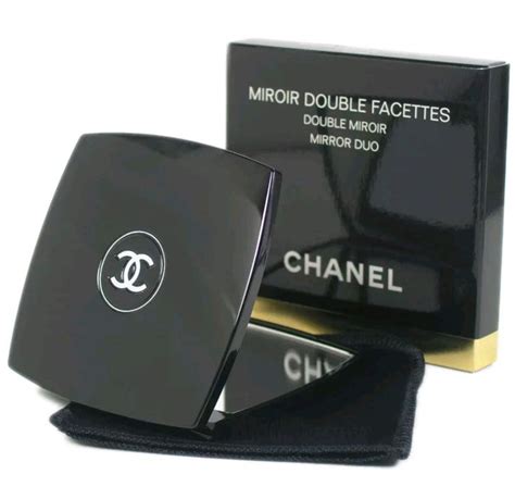 chanel mirror phone charger|Chanel miroir mirror duo.